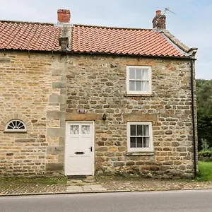 hollyside-cottage-york.yorkshirehotels.net/